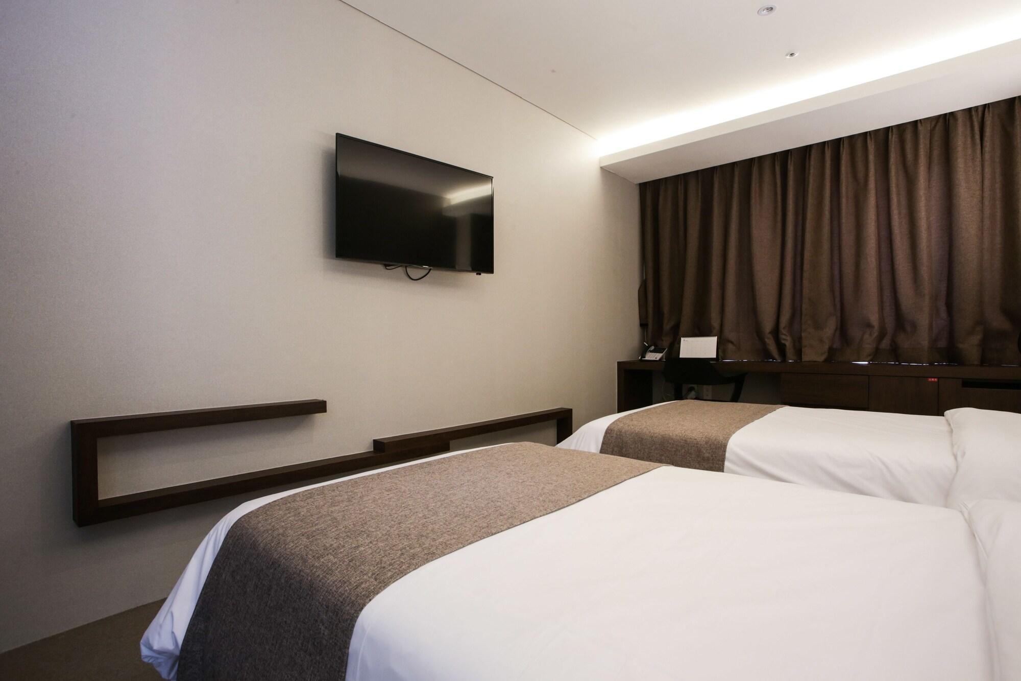 M Stay Hotel Gyeonggi Giheung Yongin Zewnętrze zdjęcie