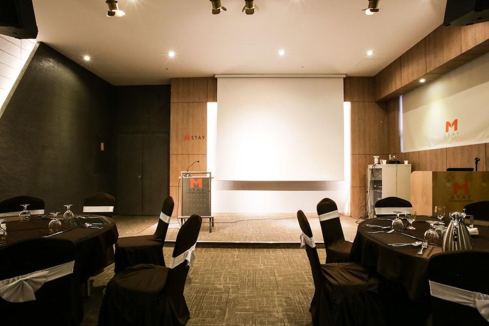 M Stay Hotel Gyeonggi Giheung Yongin Zewnętrze zdjęcie