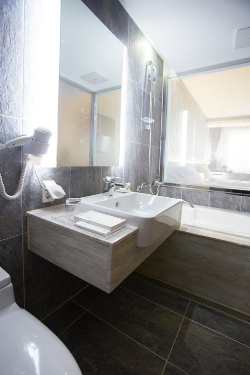 M Stay Hotel Gyeonggi Giheung Yongin Zewnętrze zdjęcie